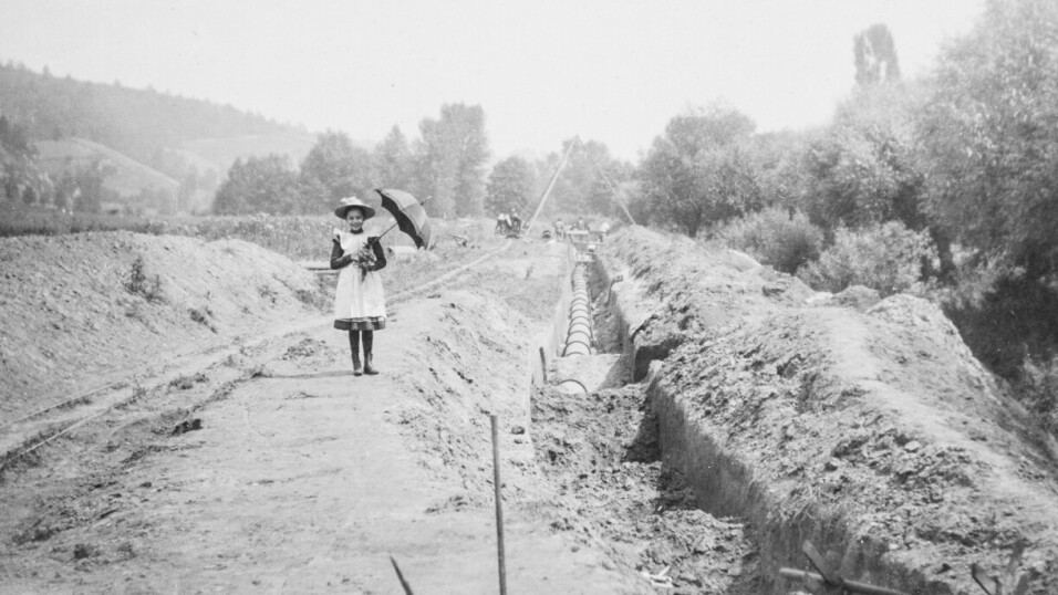 Zdjęcie archiwalne dziewczynki z&nbsp;Bielan